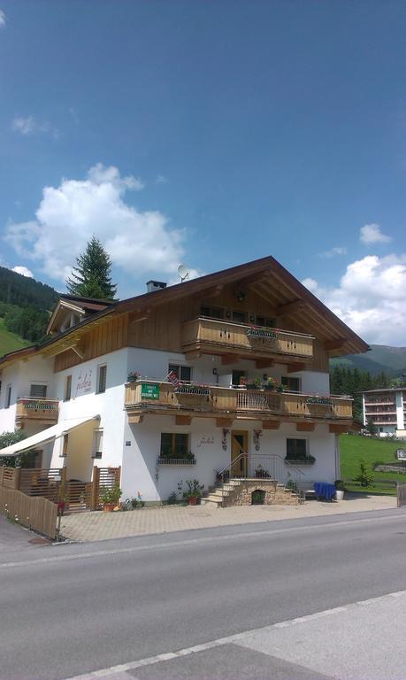 Gaestehaus Die Geislerin Герлос Экстерьер фото
